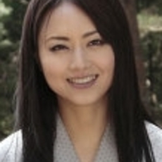 요시자와 아키호